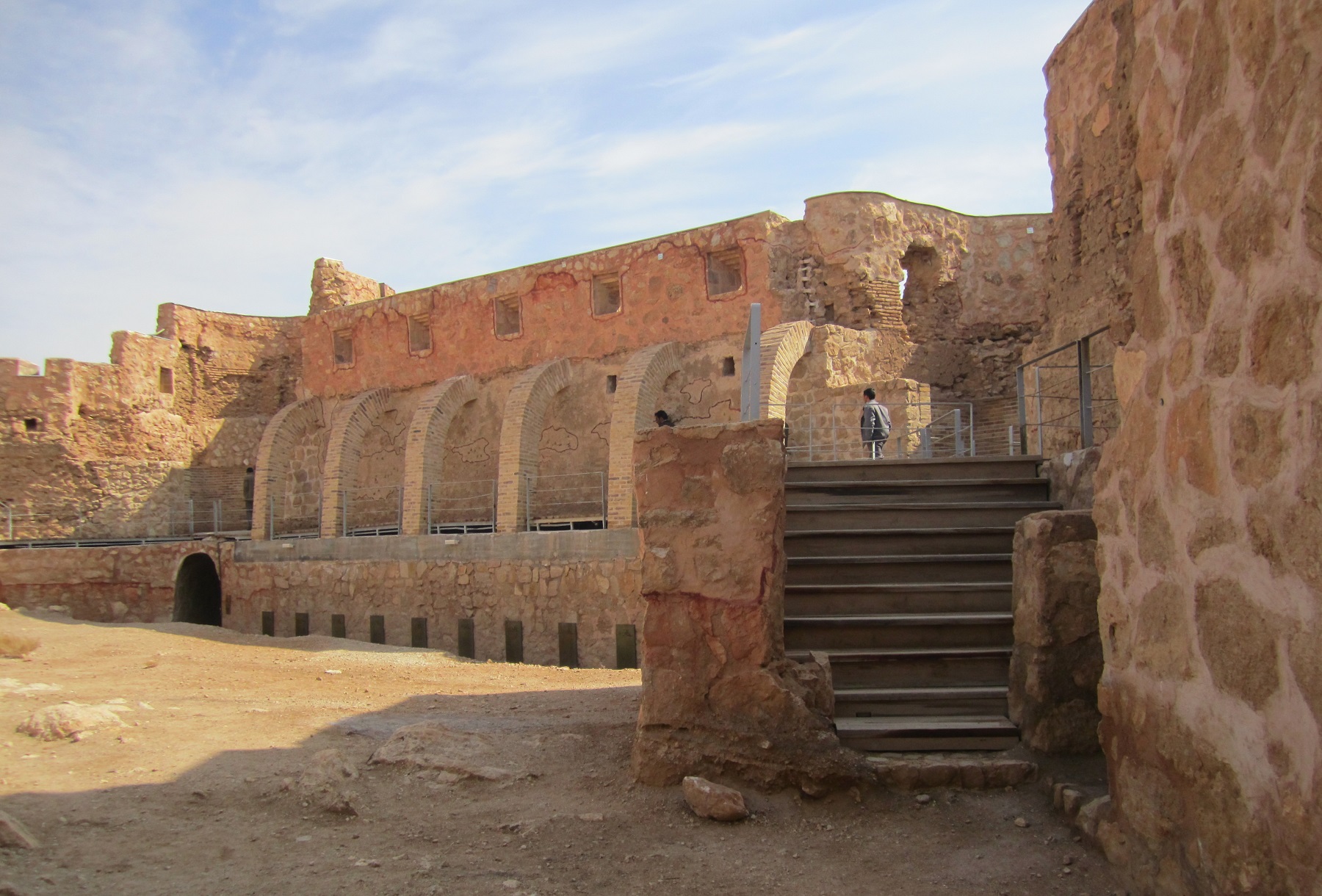 قلعه‌ها و دژهای کهن، آثار به‌جامانده از فرهنگ و تمدن تاریخی خراسان شمالی
